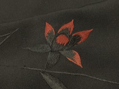 平和屋着物＃羽織　総刺繍　草花文　黒地　正絹　逸品　CABI6091in