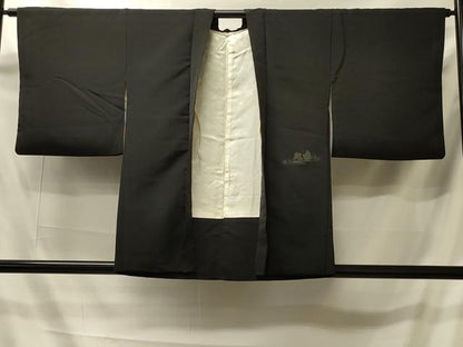 平和屋着物＃羽織　寿光織　風景文　黒地　金糸　正絹　逸品　CABI6105in