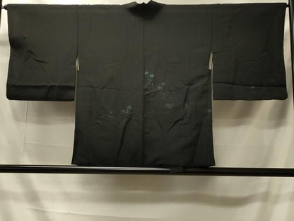 平和屋着物＃羽織　流水草花文　黒地　正絹　逸品　CABI6109in