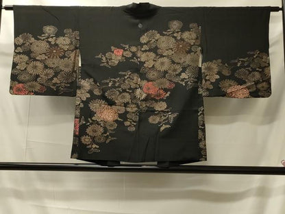 平和屋着物＃羽織　寿光織　菊づくし　黒地　金糸　正絹　逸品　CABI6124in