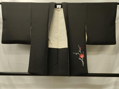平和屋着物＃羽織　駒刺繍　枝梅文　黒地　金糸　正絹　逸品　CABI6132in