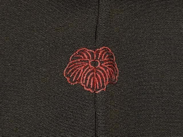 平和屋着物＃羽織　駒刺繍　枝梅文　黒地　金糸　正絹　逸品　CABI6132in
