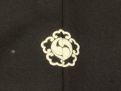平和屋着物＃羽織　寿光織　雲重ね風景文　黒地　金糸　正絹　逸品　未使用　CABI6135in