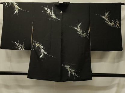 平和屋着物＃羽織　寿光織　草葉文　黒地　金銀糸　正絹　逸品　CABI6136in