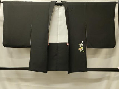 平和屋着物＃羽織　扇面草花文　黒地　金彩　正絹　逸品　CABI6141in