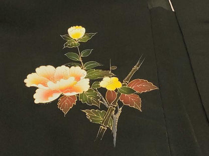 平和屋着物＃羽織　笹竹花文　黒地　金彩　正絹　逸品　CABI6157in