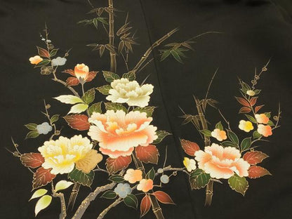 平和屋着物＃羽織　笹竹花文　黒地　金彩　正絹　逸品　CABI6157in