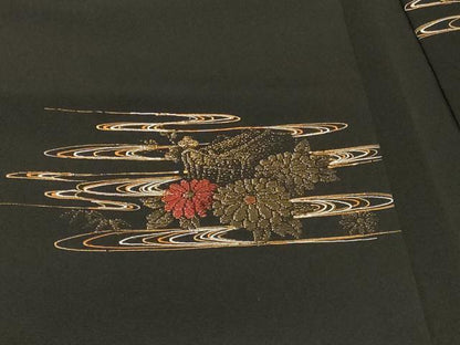 平和屋着物＃羽織　寿光織　流水御所車花文　黒地　金銀糸　正絹　逸品　CABI6166in