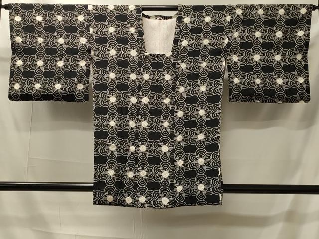 平和屋着物＃道行コート　絞り　花づくし　黒地　正絹　逸品　CABI6178in
