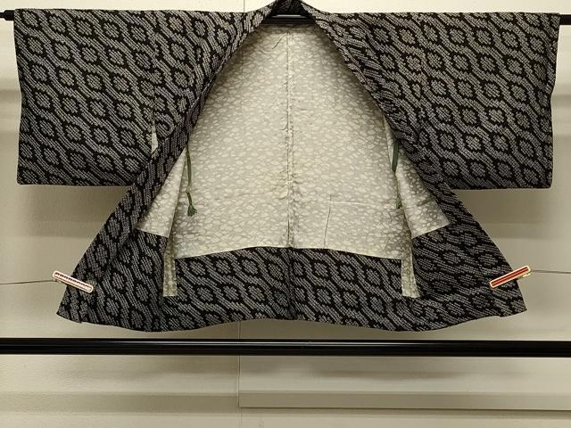 平和屋着物∞羽織　総絞り　立涌文　黒地　正絹　逸品　CABI6213in