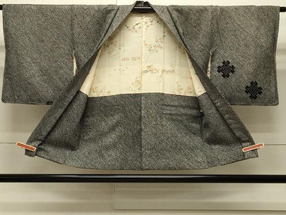 平和屋着物∞羽織　総絞り　幾何学文様　黒地　正絹　逸品　未使用　CABI6214in