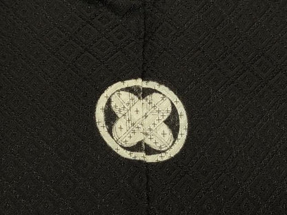 平和屋着物∞男性　羽織　黒紋付き　菱地紋　正絹　逸品　CABI6226in