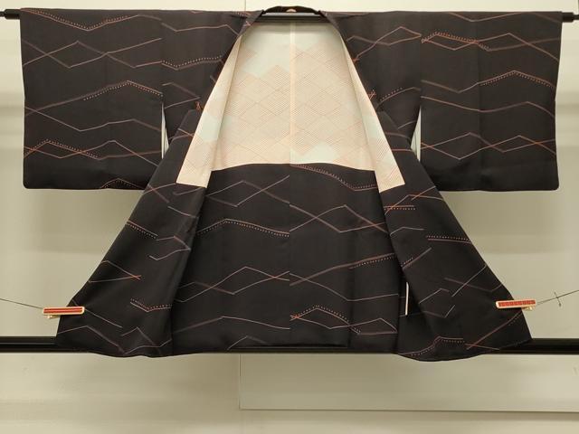 平和屋着物∞道行コート　抽象文　黒地　正絹　逸品　CABI6236in