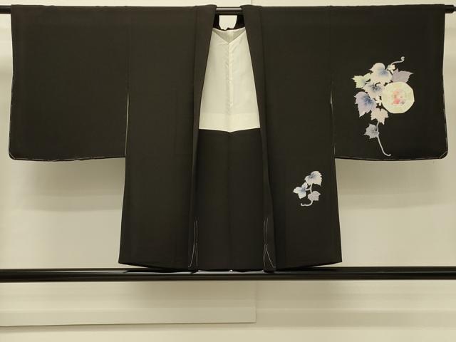 平和屋着物∞羽織　刺繍　絵皿葡萄蔦の葉文　黒地　正絹　逸品　未使用　CABI6263in