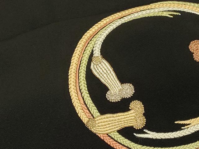 平和屋着物∞羽織　駒刺繍　結び紐丸文　黒地　金彩　正絹　逸品　CABI6266in