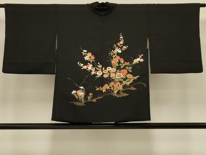 平和屋着物＃羽織　草花文　黒地　金彩　正絹　逸品　CABI6275in