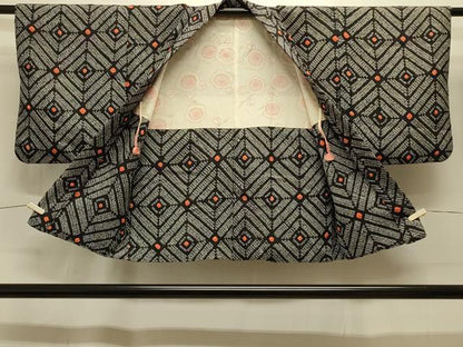 平和屋着物＃羽織　総絞り　菱文　黒地　正絹　逸品　CABI6330in