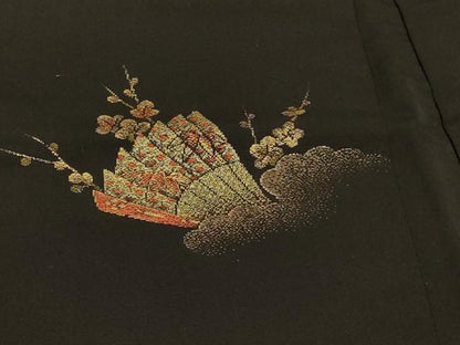 平和屋着物＃羽織　寿光織　檜扇枝梅文　黒地　金糸　正絹　逸品　CABI6353in