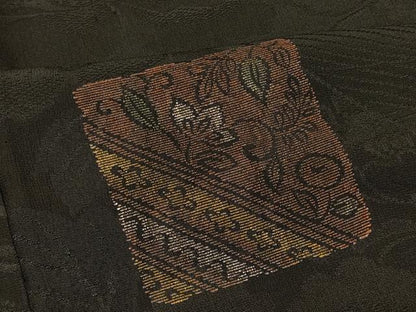 平和屋着物＃羽織　色紙重ね草花文　黒地　金銀彩　正絹　逸品　CABI6362in