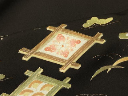 平和屋着物＃羽織　吉祥菱花文　黒地　金彩　正絹　逸品　CABI6366in