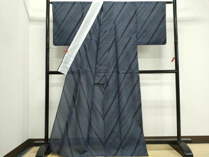 平和屋着物＊夏物　結城紬　夏結城　斜線文　反端付き　正絹　逸品　CABI6447ou