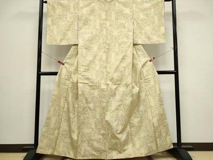 平和屋着物■本場大島紬　白大島　色紙重ね草花文　正絹　逸品　CABI6539ou