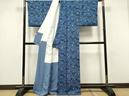 平和屋着物■上質な小紋　流水花唐草文　鬼しぼ縮緬　正絹　逸品　CABI6573ou