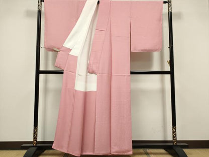 平和屋着物■上質な色無地　花唐草地紋　珊瑚色　正絹　逸品　未使用　CABI6579ou