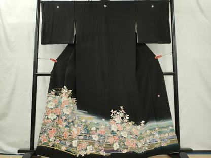 平和屋着物■豪華黒留袖　友禅　作家物　枝花文　暈し染め　金彩　正絹　逸品　CABI6633ou