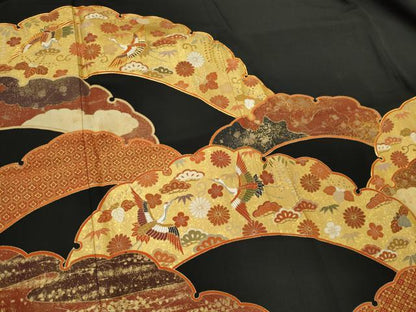 平和屋着物■豪華黒留袖　駒刺繍　雪芝飛鶴花文　金彩　正絹　逸品　CABI6703ou