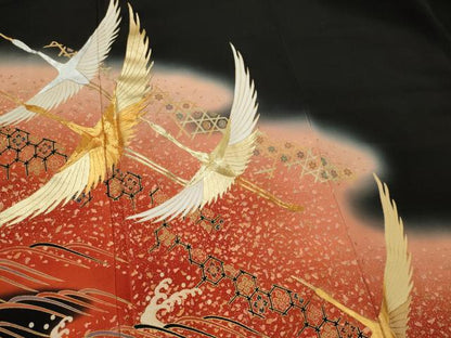 平和屋着物■五代 歌舞伎役者　坂東八十助　黒留袖　作家物　駒刺繍　立波飛鶴文　暈し染め　金彩　正絹　逸品　CABI6704ou