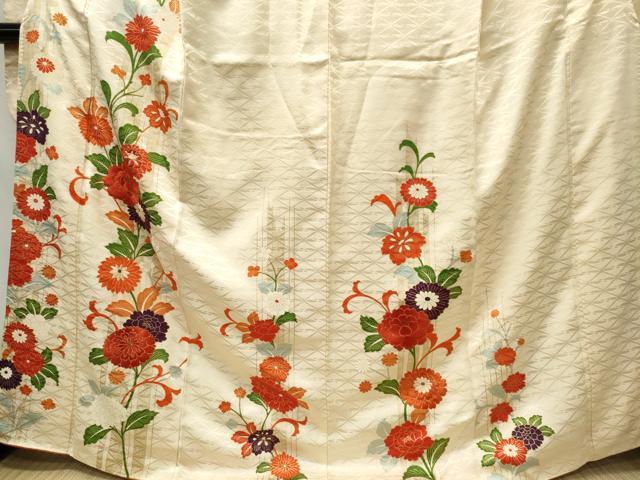 平和屋着物■豪華振袖　刺繍　草花文　金彩　正絹　逸品　CABI6705ou