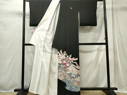 平和屋着物■豪華黒留袖　刺繍　鴛鴦流水花文　金糸　正絹　逸品　CABI6728ou