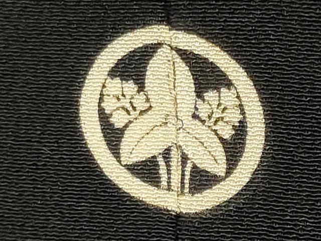 平和屋着物■豪華黒留袖　駒刺繍　笹の葉文　金彩　正絹　逸品　CABI6757ou