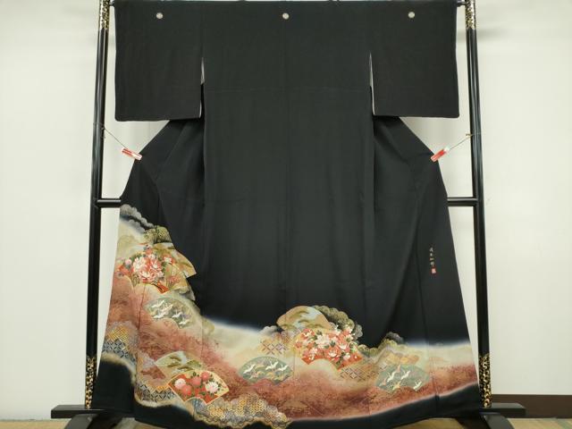 平和屋着物■豪華黒留袖　岡本和郎　駒刺繍　地紙御所車飛鶴花文　暈し染め　金銀彩　正絹　逸品　CABI6784ou