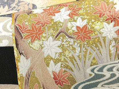 平和屋着物■豪華黒留袖　作家物　駒刺繍　流水色紙草花文　金彩　正絹　逸品　CABI6801xe
