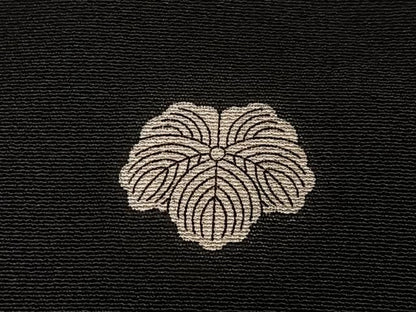 平和屋着物■豪華黒留袖　作家物　駒刺繍　色紙花鳥文　金彩　正絹　逸品　CABI6809xe