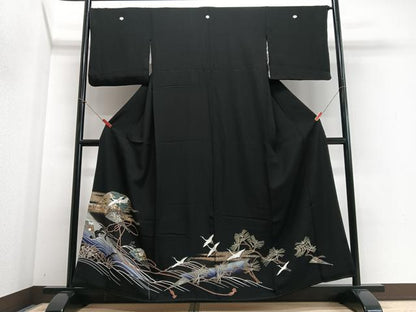 平和屋着物■豪華黒留袖　駒刺繍　地紙飛鶴浜松文　金彩　正絹　逸品　CABI6832xe
