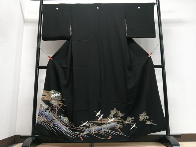 平和屋着物■豪華黒留袖　駒刺繍　地紙飛鶴浜松文　金彩　正絹　逸品　CABI6832xe