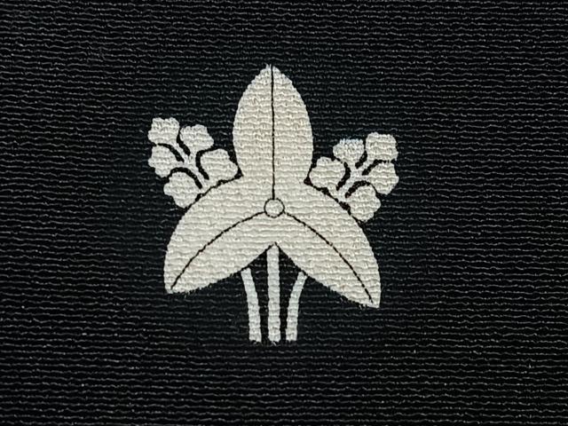 平和屋着物■豪華黒留袖　駒刺繍　扇面花文　金彩　正絹　逸品　CABI6910xe