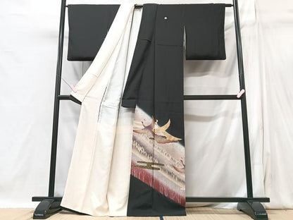平和屋着物■豪華黒留袖　エ霞飛鳥文　暈し染め　金彩　正絹　逸品　CABI6957xe