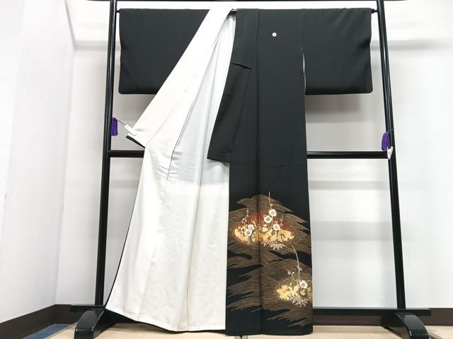 平和屋着物■豪華黒留袖　駒刺繍　立波枝梅文　金彩　正絹　逸品　CABI7080xe