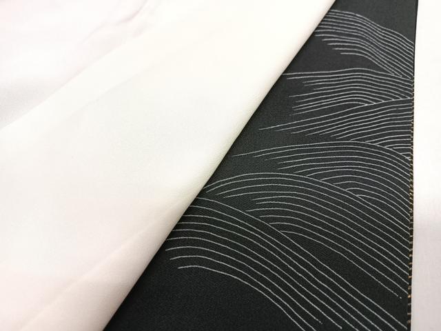 平和屋着物■豪華黒留袖　駒刺繍　立波枝梅文　金彩　正絹　逸品　CABI7080xe