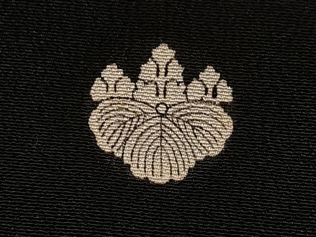平和屋着物■豪華黒留袖　駒刺繍　陶器文　　正絹　逸品　CABI7087xe