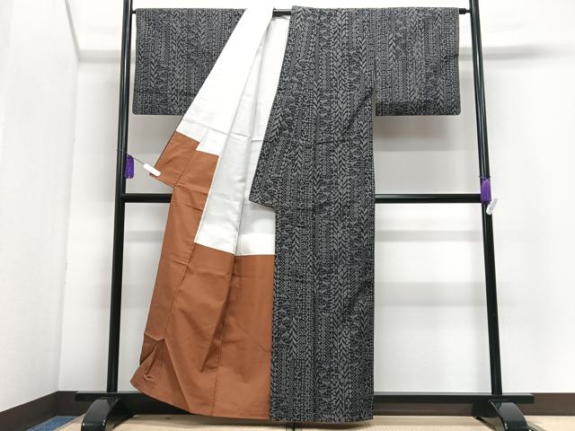 平和屋着物■上質な紬　幾何学文様　正絹　逸品　CABI7141xe