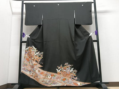 平和屋着物■豪華黒留袖　駒刺繍　御所車扇面花松文　金彩　正絹　逸品　CABI7152xe