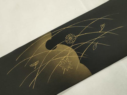 平和屋着物●塩瀬　九寸名古屋帯　刺繍　雪輪草花文　黒地　金彩　正絹　逸品　CABI7266dy