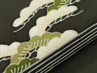 平和屋着物●塩瀬　九寸名古屋帯　松竹梅花文　黒地　正絹　逸品　CABI7313dy