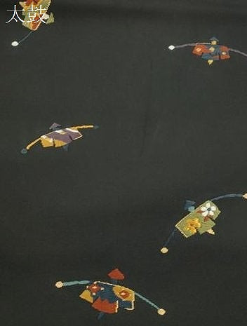 平和屋着物●九寸名古屋帯　唐織　やじろべえ　黒地　金糸　正絹　逸品　CABI7329dy