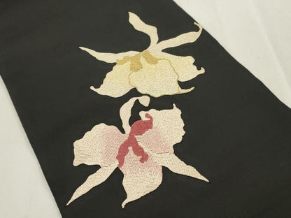 平和屋着物●九寸名古屋帯　絽刺し　区限刺繍　舞花文　黒地　金糸　正絹　逸品　CABI7386dy